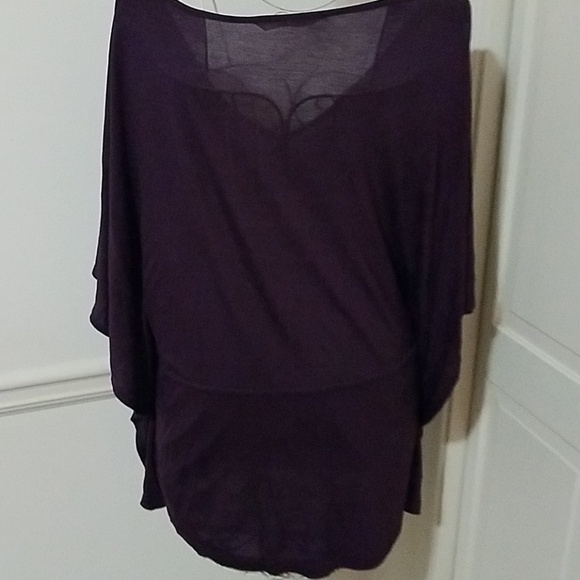 OLD Navy Top - Picture 2 of 5